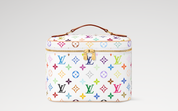 Louis Vuitton x Takashi Murakami Nice BB Multicolored en toile Monogram Multicolore avec garnitures en cuir naturel, poignée supérieure, fermeture zippée double sens et finitions métalliques dorées.
