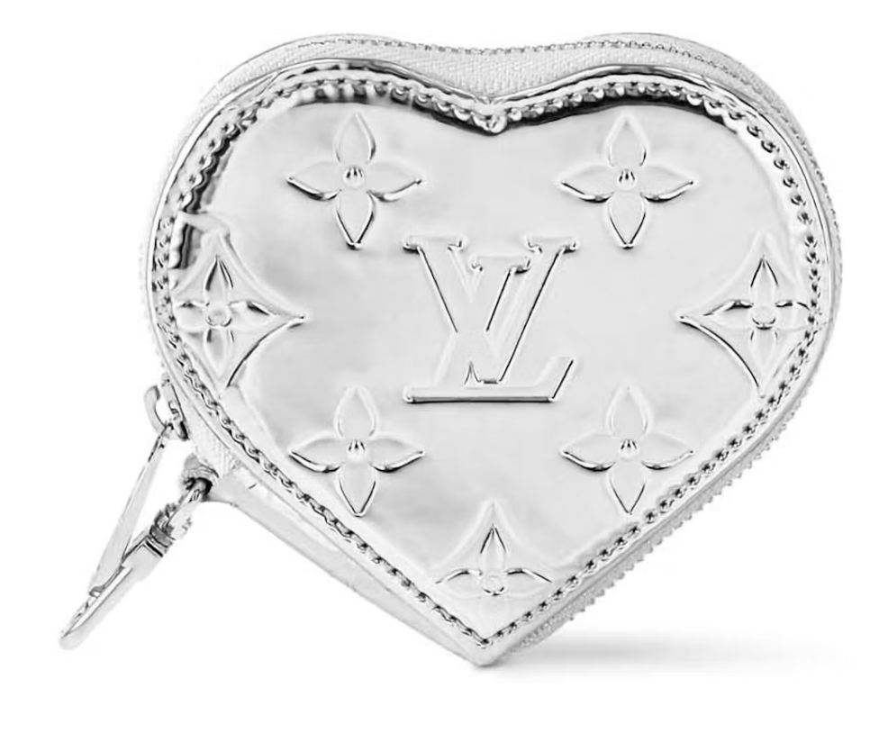 Louis Vuitton Heart Coin Purse Silver logo icône argent coeur