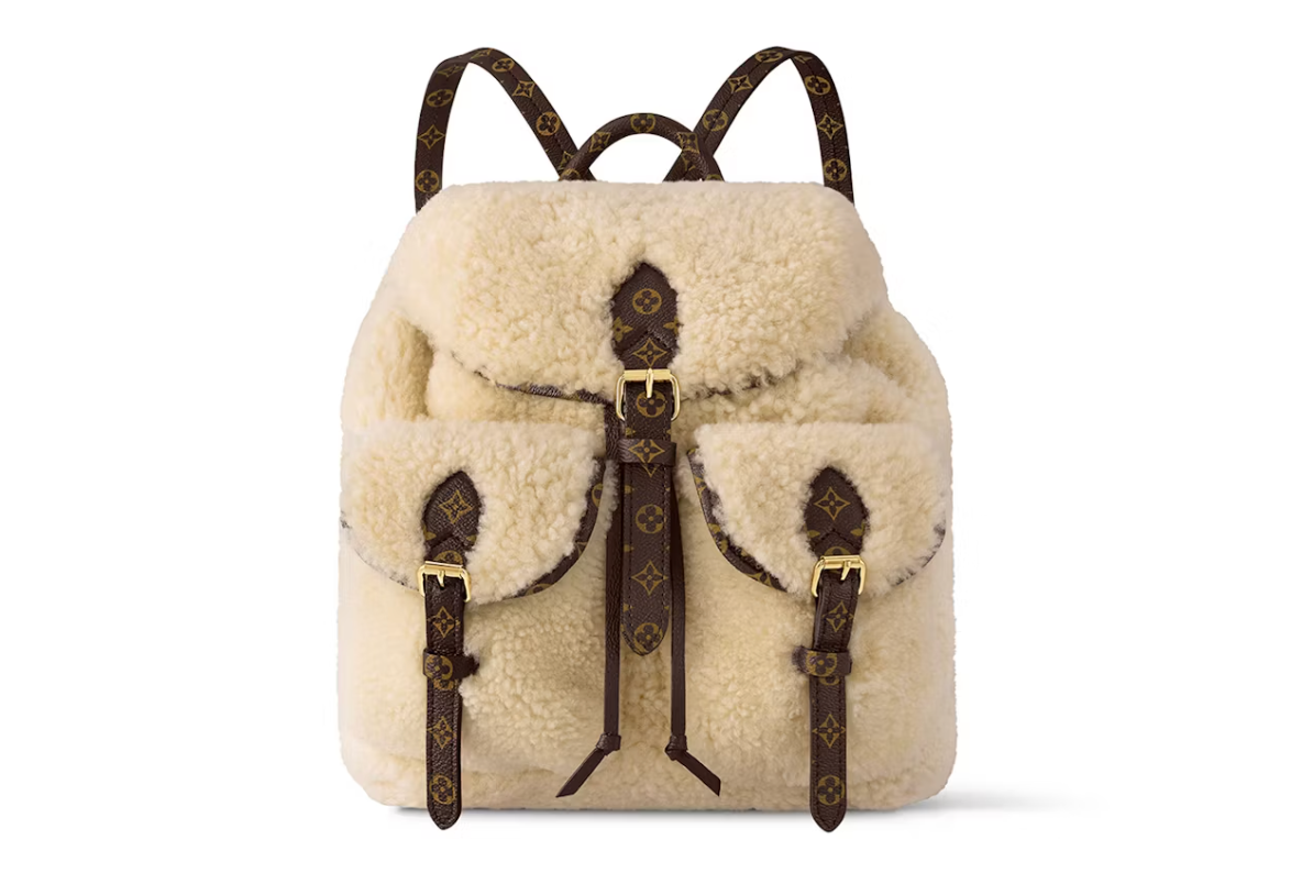 Louis Vuitton LV SKI Backpack, fourrure beige, vu de face 