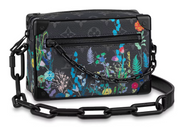 Louis Vuitton Mini Soft Trunk Monogram Eclipse Foliage en toile enduite Monogram, coloris Foliage avec finitions métalliques noir mat.