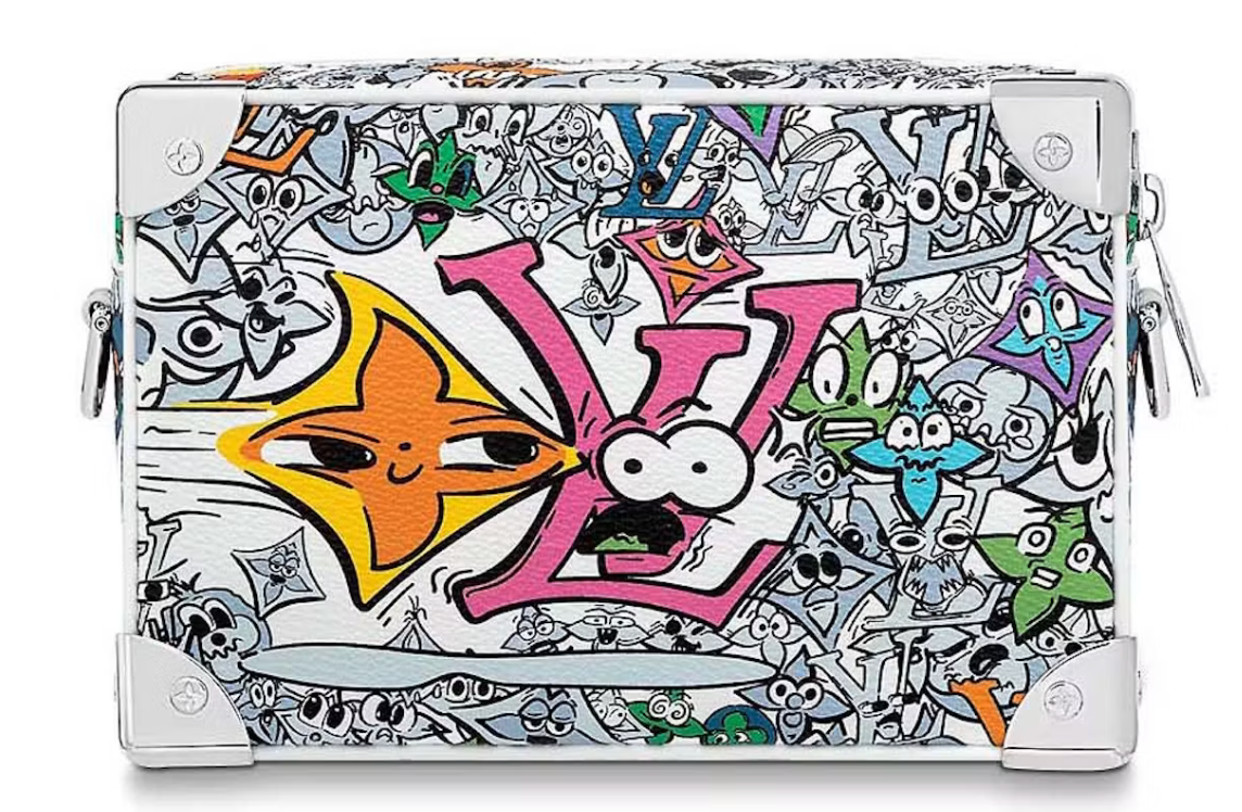 Louis Vuitton Mini Soft Trunk Multicolor en toile Monogram Comics blanche et multicolore avec finitions métalliques argentées.