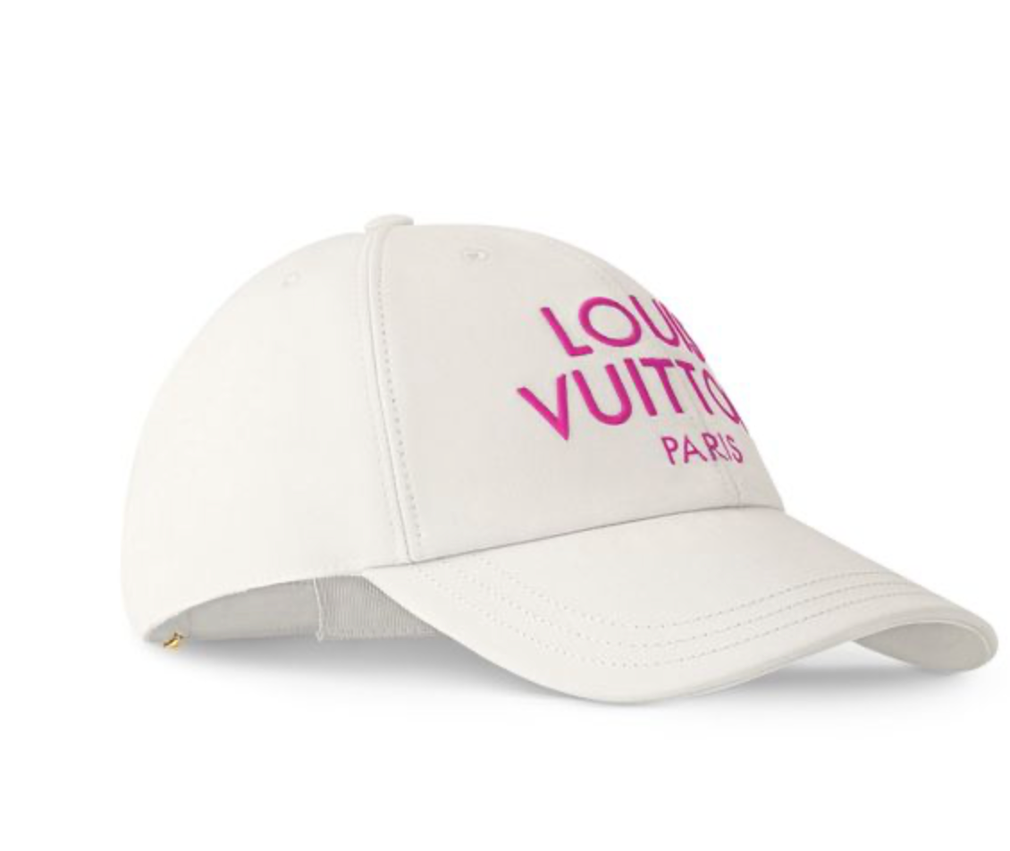 Louis Vuitton My LV Paris Cap White, casquette Louis Vuitton blanche avec visière incurvée et détails My LV Paris.