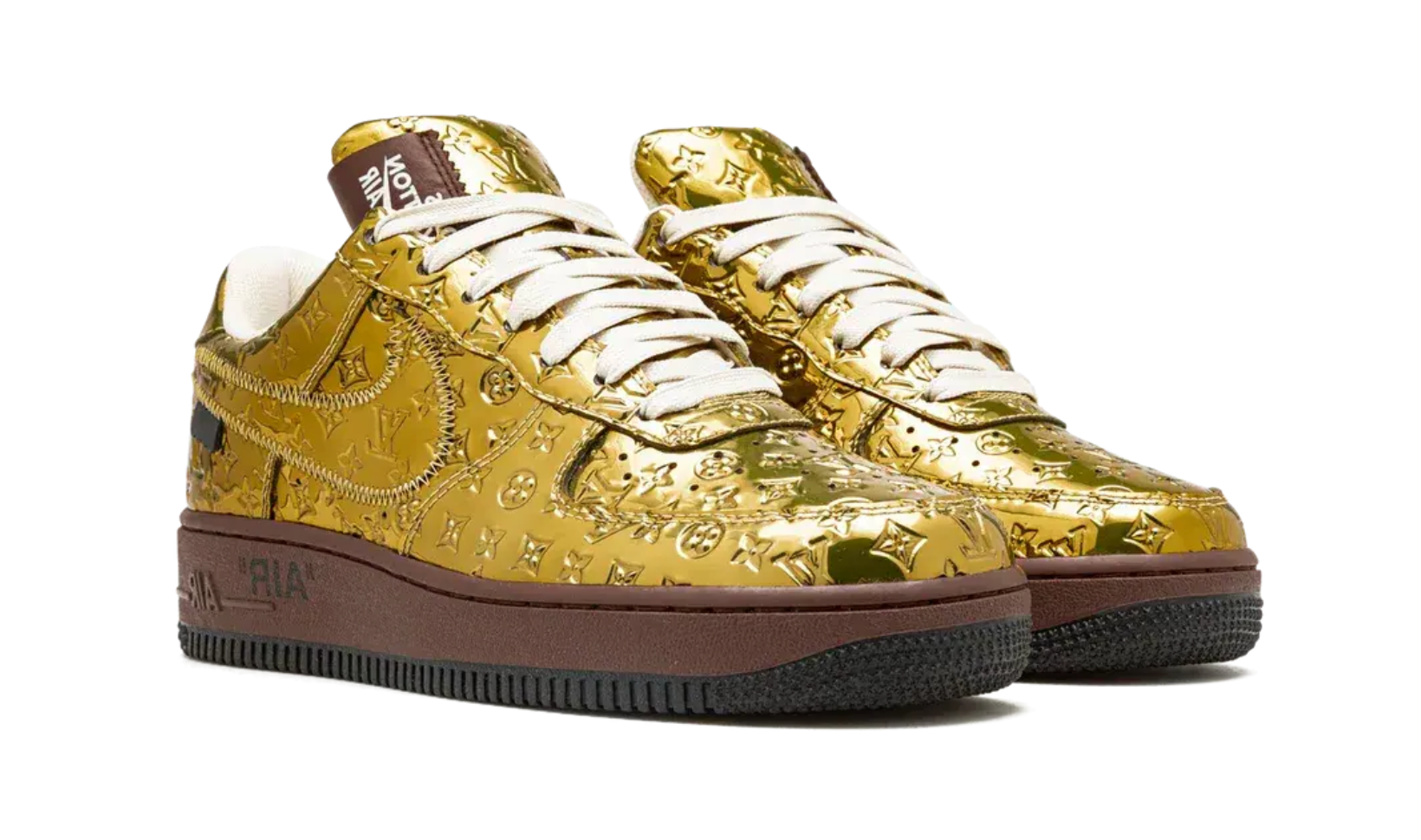 Louis Vuitton Nike Air Force 1 Low By Virgil Abloh Metallic Gold avec tige dorée Monogram, Swoosh Nike ton sur ton et semelle contrastante.