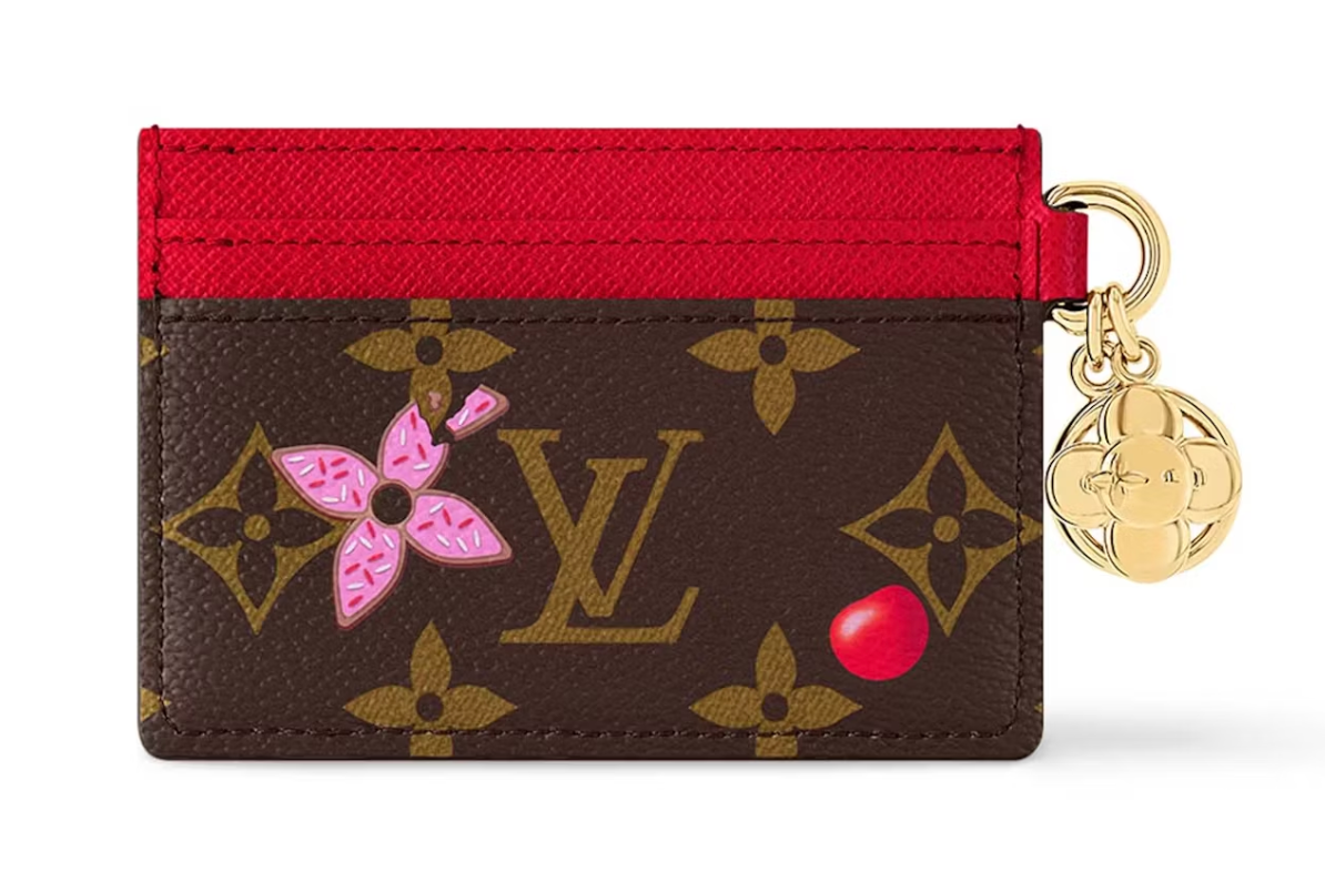 Louis Vuitton Porte-cartes LV Charms Monogramme/Candy Rouge