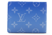Louis Vuitton Slender Wallet Clouds
Monogram Blue Dos icône logo bleu ciel