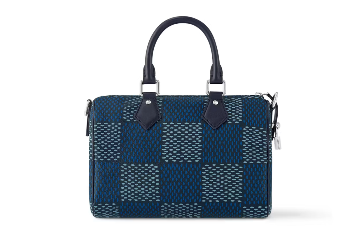 Louis Vuitton Speedy 25 Bandoulière Damier Heritage Blue, sac Louis Vuitton bleu avec motif Damier Heritage, poignées Toron et bandoulière ajustable.