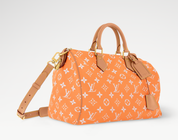 Louis Vuitton Speedy P9 Bandoulière 40 Summer Peach, sac de luxe Louis Vuitton format 40 coloris pêche avec bandoulière amovible et finitions haut de gamme.