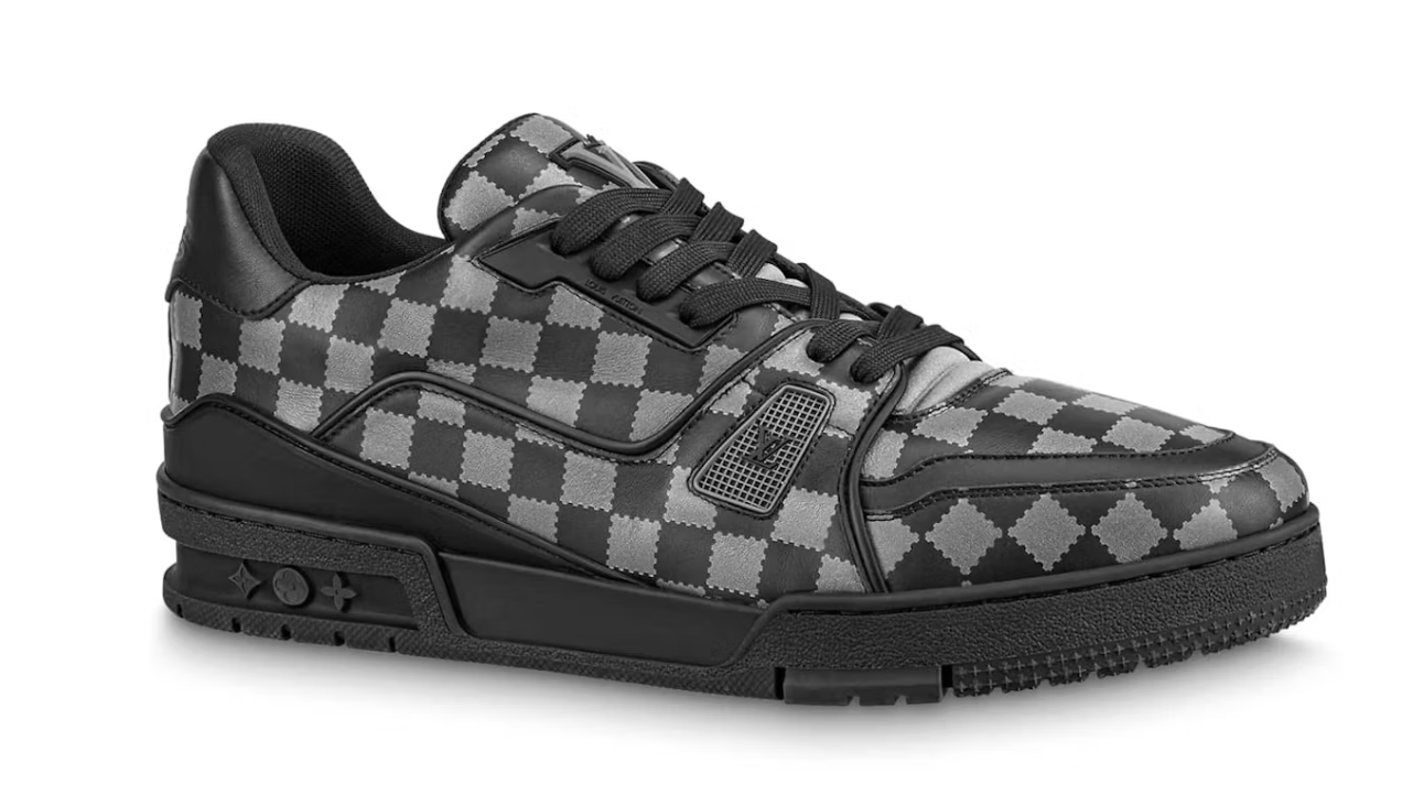 Louis Vuitton Trainer Black Damier en denim Damier noir et cuir de veau lisse, avec semelle en gomme et signatures LV.