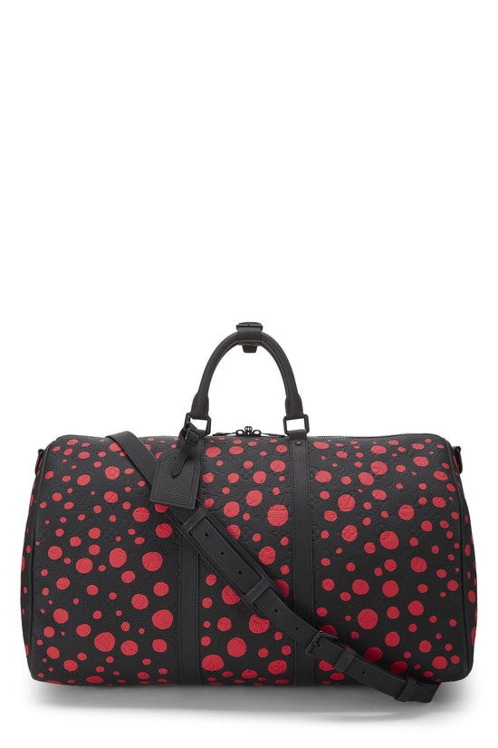 Louis Vuitton x Yayoi Kusama Keepall 50 Black/Red avec motifs signatures rouges de Yayoi Kusama sur fond noir, poignées roulées, bandoulière amovible, fermeture zippée et finitions métalliques.