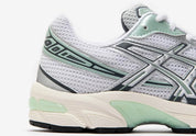 asics gel 1130 naked vert et blanche