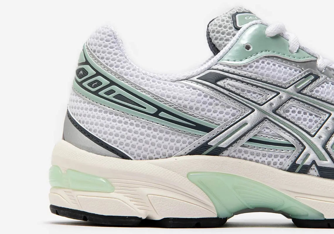 asics gel 1130 naked vert et blanche