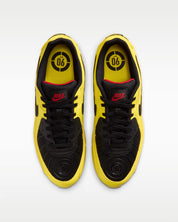 Sneaker Nike Air Max 90 Zest T90 Laser jaune en mesh technique avec semelle Air visible et détails inspirés de la Total 90.
