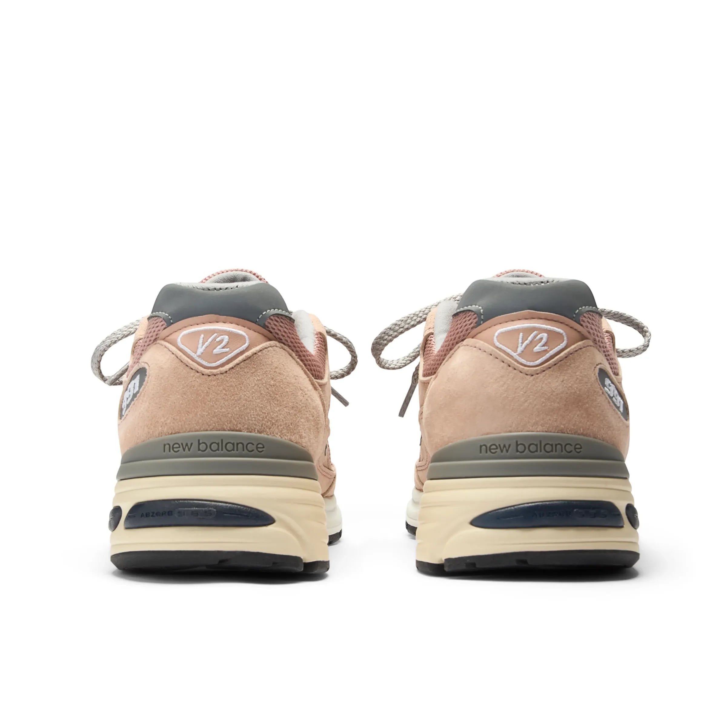 New Balance 991v2 Made in UK Mahogany Rose en suède rose bordeaux et mesh premium avec amorti FuelCell et ABZORB SBS.