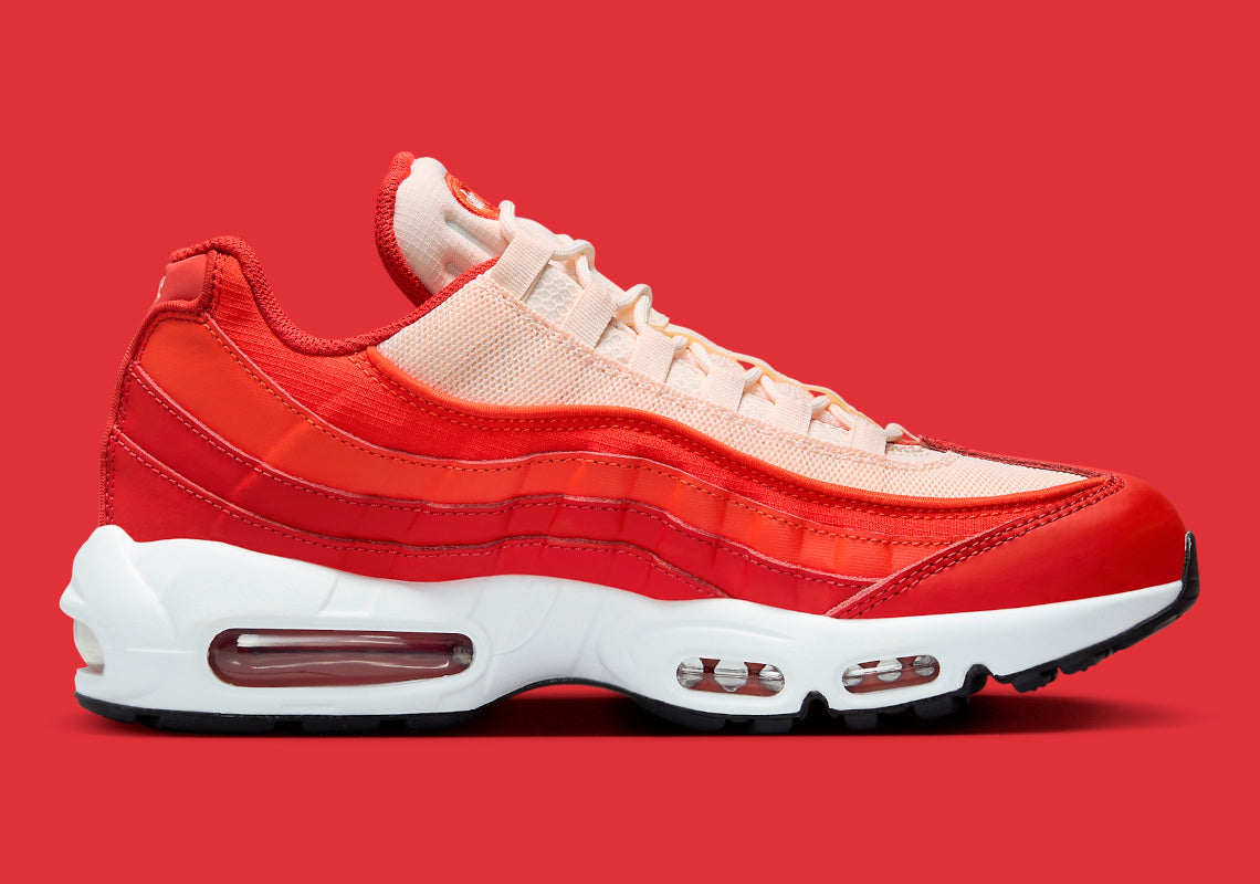 Sneakers Nike Air Max 95 Picante Red rouges et noires en mesh et matières synthétiques avec amorti Air Max visible. Vue intérieur 