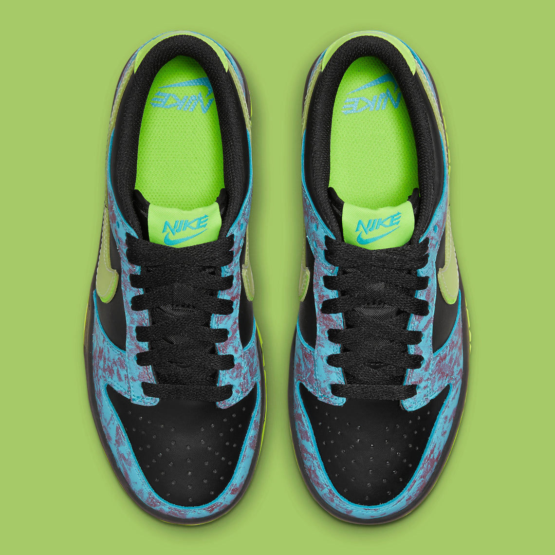 Nike Dunk Low SE Acid Wash Baltic Blue Volt