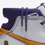 Sneakers Nike Kobe 1 Protro Think 16 Close Out en mesh respirant avec amorti Air Zoom+ premium et design performance.Vue zoomer coté 