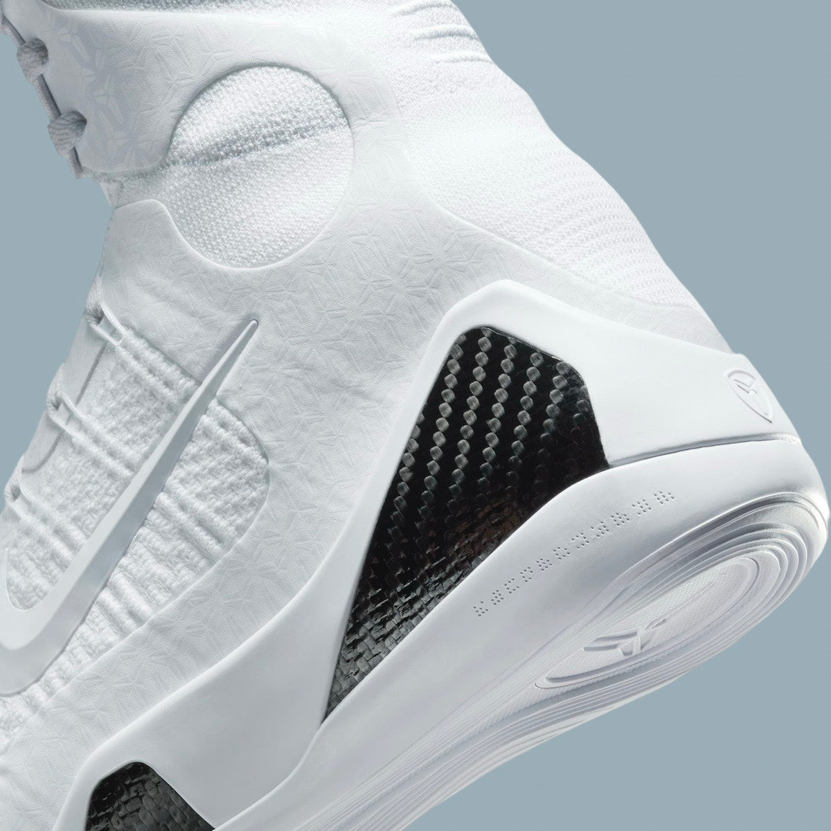 Nike Kobe 9 Elite High Protro Halo black and white