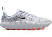 Nike Mind 002 Football Grey en mousse technique grise avec semelle sculptée ergonomique et confort sensoriel innovant.