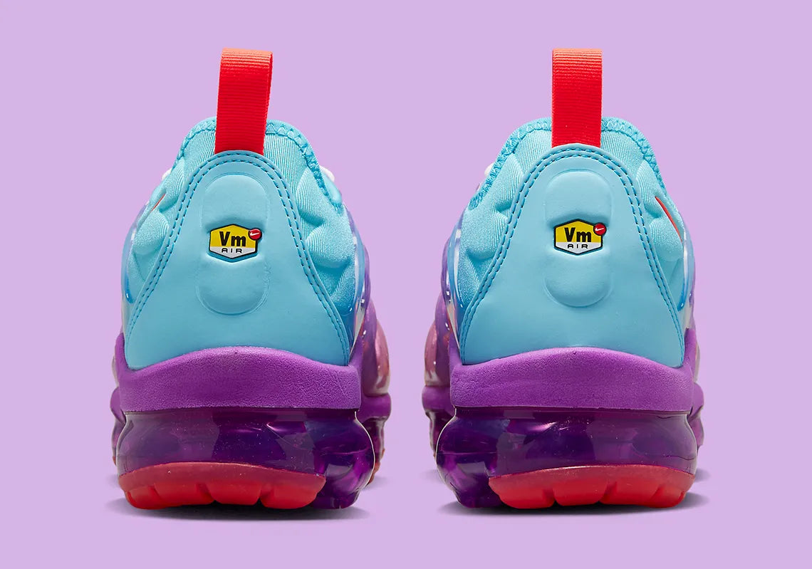 Nike Air VaporMax Plus Fuchsia Dream Bright Crimson Gradient