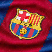 Nike FC Barcelona 23/24 Match Home Jersey Red/Blue, maillot domicile authentique du Barça rouge et bleu avec bandes blaugrana et technologie Dri-FIT ADV.