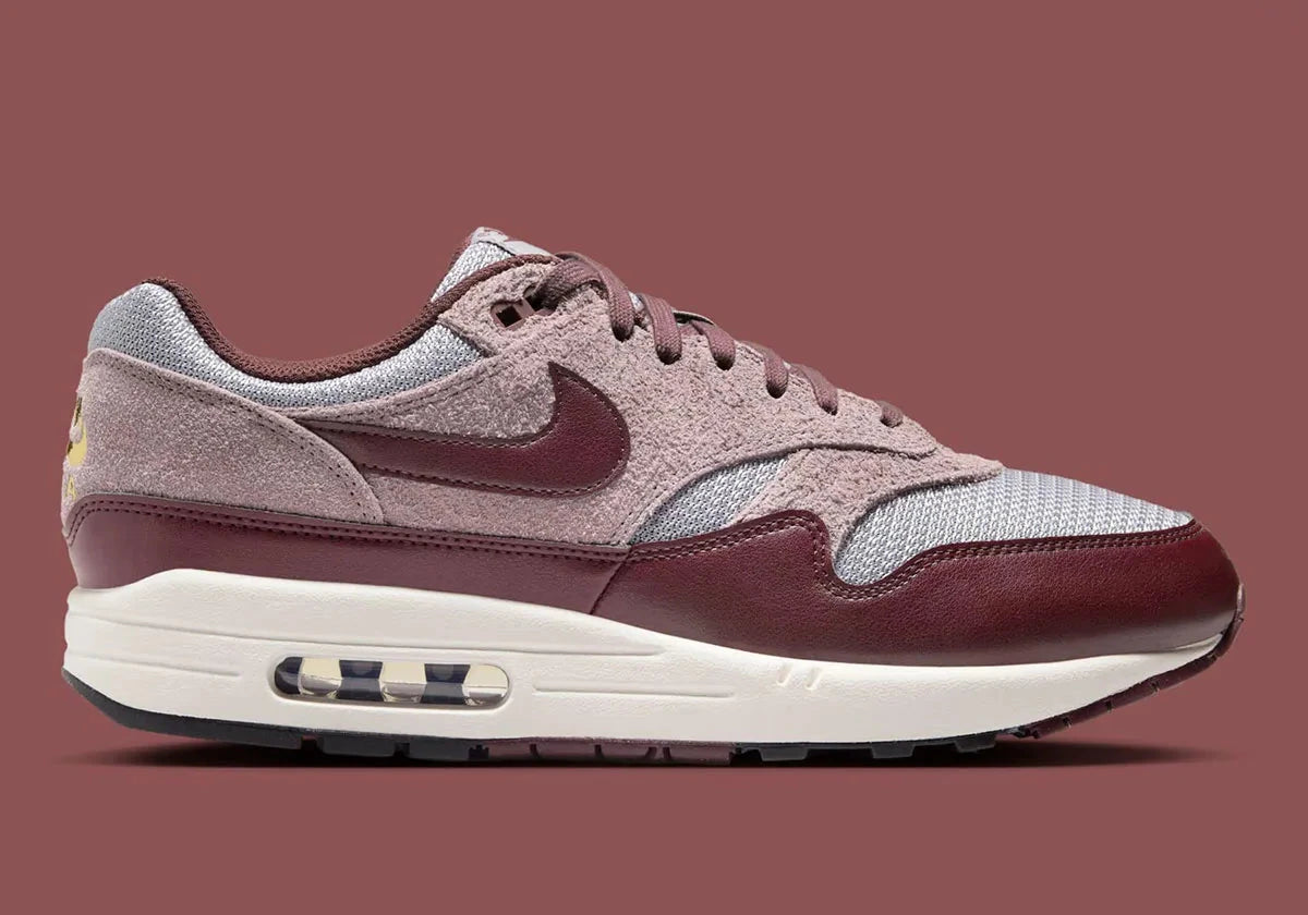 Nike Air Max 1 Essential PRM rouge Bordeaux gris 