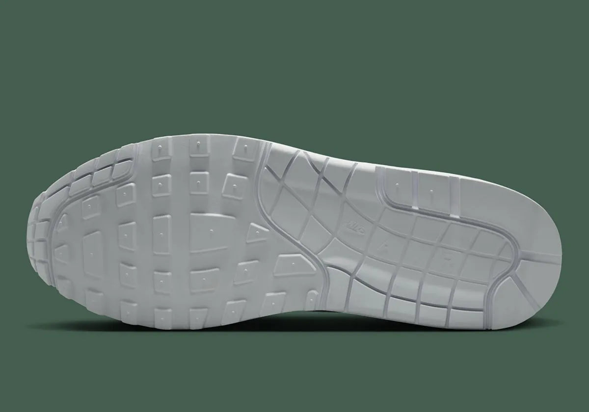 Chaussure de ville Nike Air Max 1 Vapor Green, blanc , gris , semelle confortable , vue du dessous