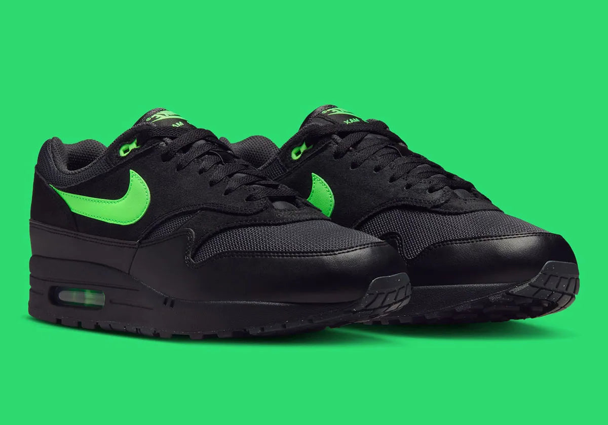 Chaussure de ville Nike Air Max 1 Hufquake , noir , vert , semelle confortable , vue de coté