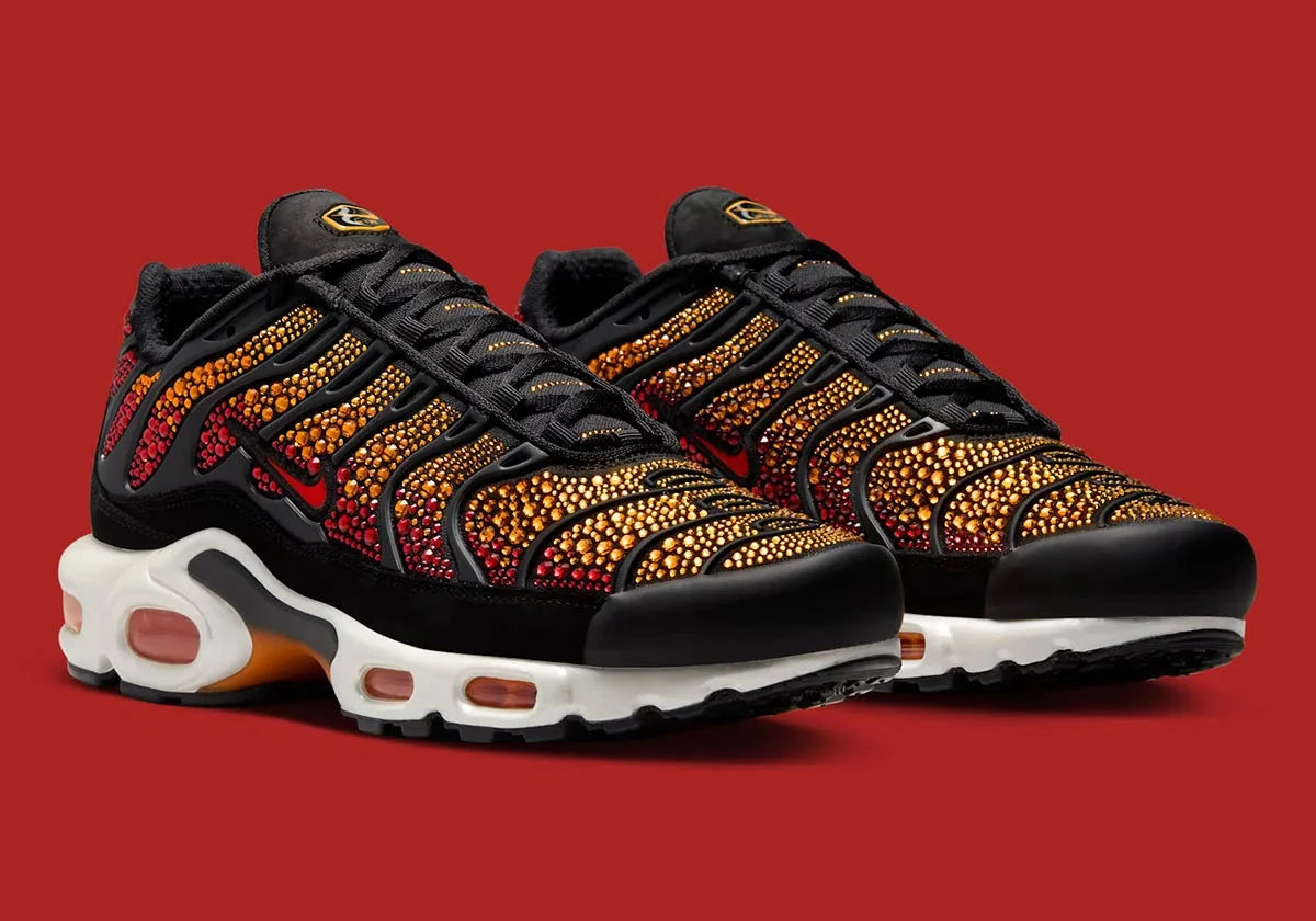 Nike Air Max Plus Swarovski Sunset couché de soleil blanc rouge orange noir blanc jaune