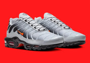 Nike Air Max Plus Wolf Grey Picante Red gris orange rouge noir 