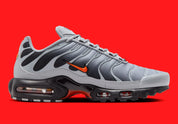 Nike Air Max Plus Wolf Grey Picante Red gris orange rouge noir 