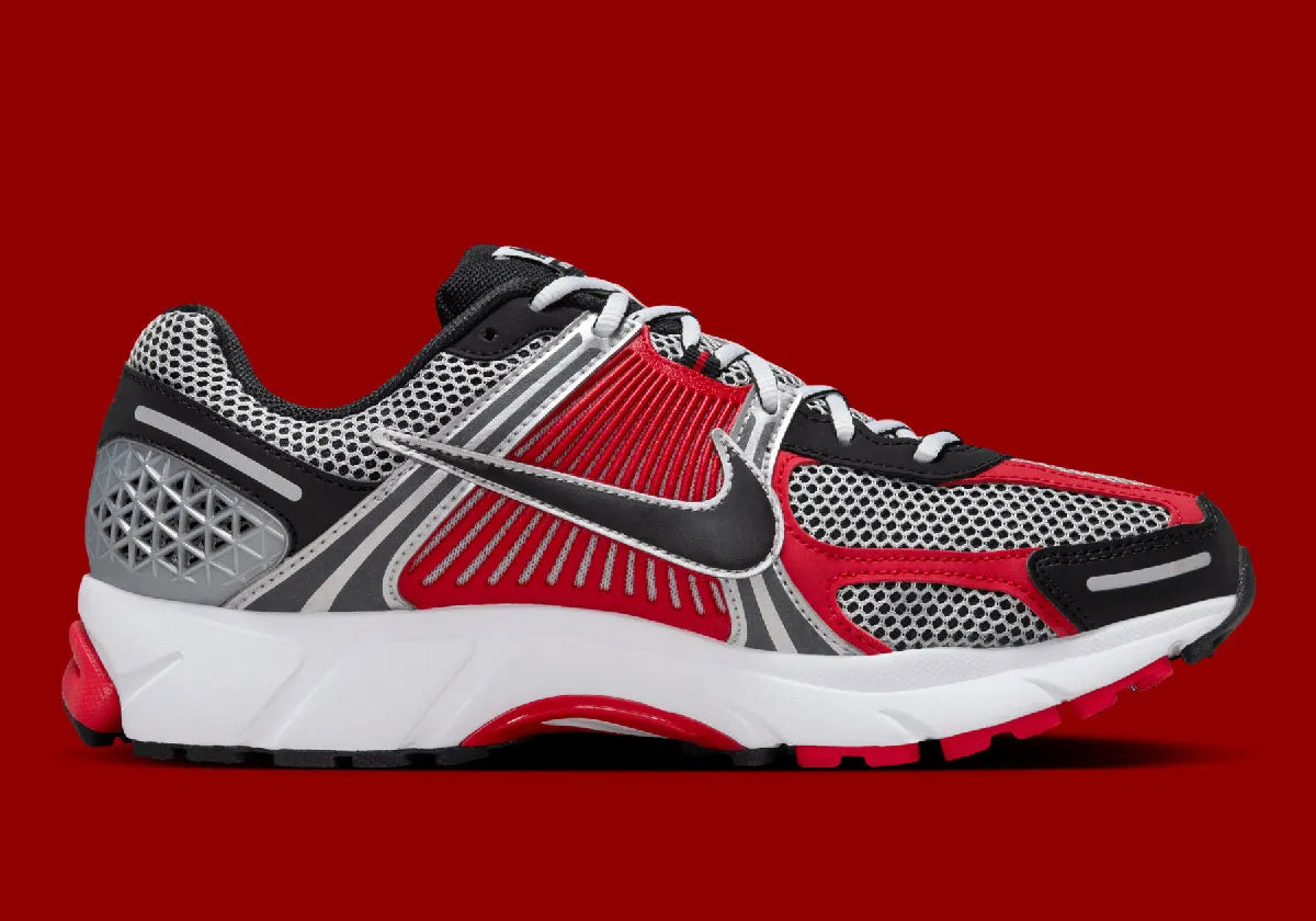 Nike Air Zoom Vomero 5 Metallic Silver University Red rouge argent blanc noir 