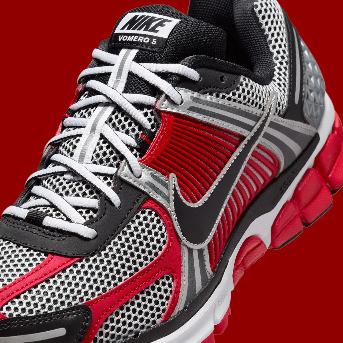 Nike Air Zoom Vomero 5 Metallic Silver University Red rouge argent blanc noir 
