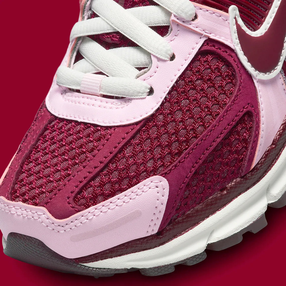 Nike Air Zoom Vomero 5 Pink Foam Team Red rouge blanc bordeaux rose
