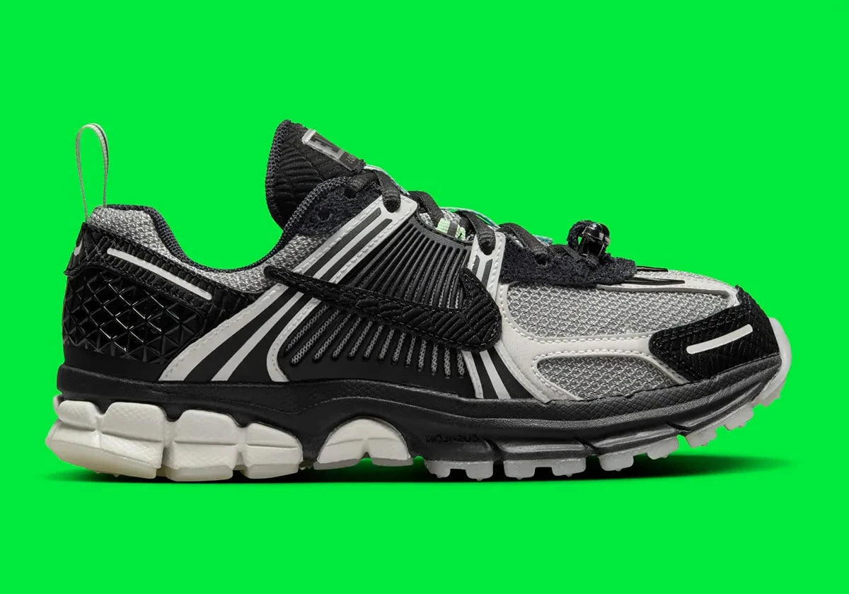 Nike Air Zoom Vomero 5 Spider noir gris blanc sombre