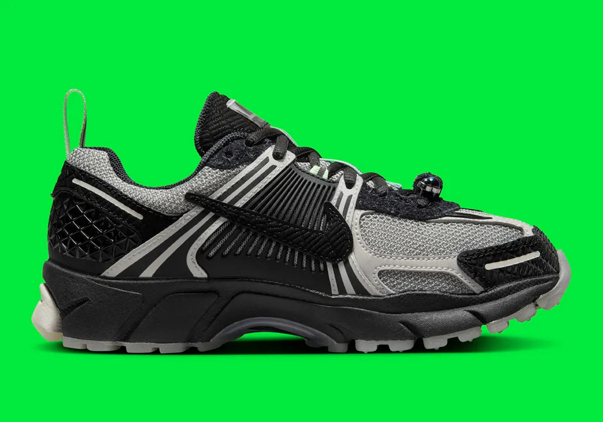 Nike Air Zoom Vomero 5 Spider noir gris blanc sombre
