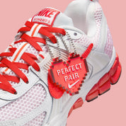 Nike Air Zoom Vomero 5 Valentine's Day blanc logo rouge rose coeur