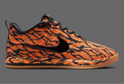 Nike Book 2 Tiger Camo, chaussure signature Devin Booker avec motif Tiger Camo, tige légère et amorti réactif.