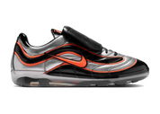 Nike Cryoshot Mercurial Vapor R9 Patta avec design inspiré des crampons Mercurial de Ronaldo et semelle Cryoshot futuriste.