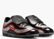 Nike Cryoshot Mercurial Vapor R9 Patta avec design inspiré des crampons Mercurial de Ronaldo et semelle Cryoshot futuriste.