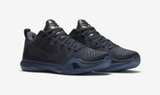 Nike Kobe 10 Elite Low Black Mamba Collection Fade to Black, chaussure de basketball basse en Flyknit issue du pack hommage à Kobe Bryant.