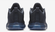 Nike Kobe 10 Elite Low Black Mamba Collection Fade to Black, chaussure de basketball basse en Flyknit issue du pack hommage à Kobe Bryant.