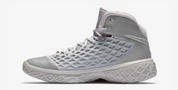 Nike Kobe 3 Black Mamba Collection Fade to Black, chaussure de basketball Nike au design géométrique issue du Fade to Black Pack de Kobe Bryant.