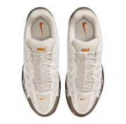 Nike P-6000 Light Orewood Brown Mink Brown en tons beige et marron avec détails Phantom et Sail et construction rétro-running multicouche vue du dessus. 