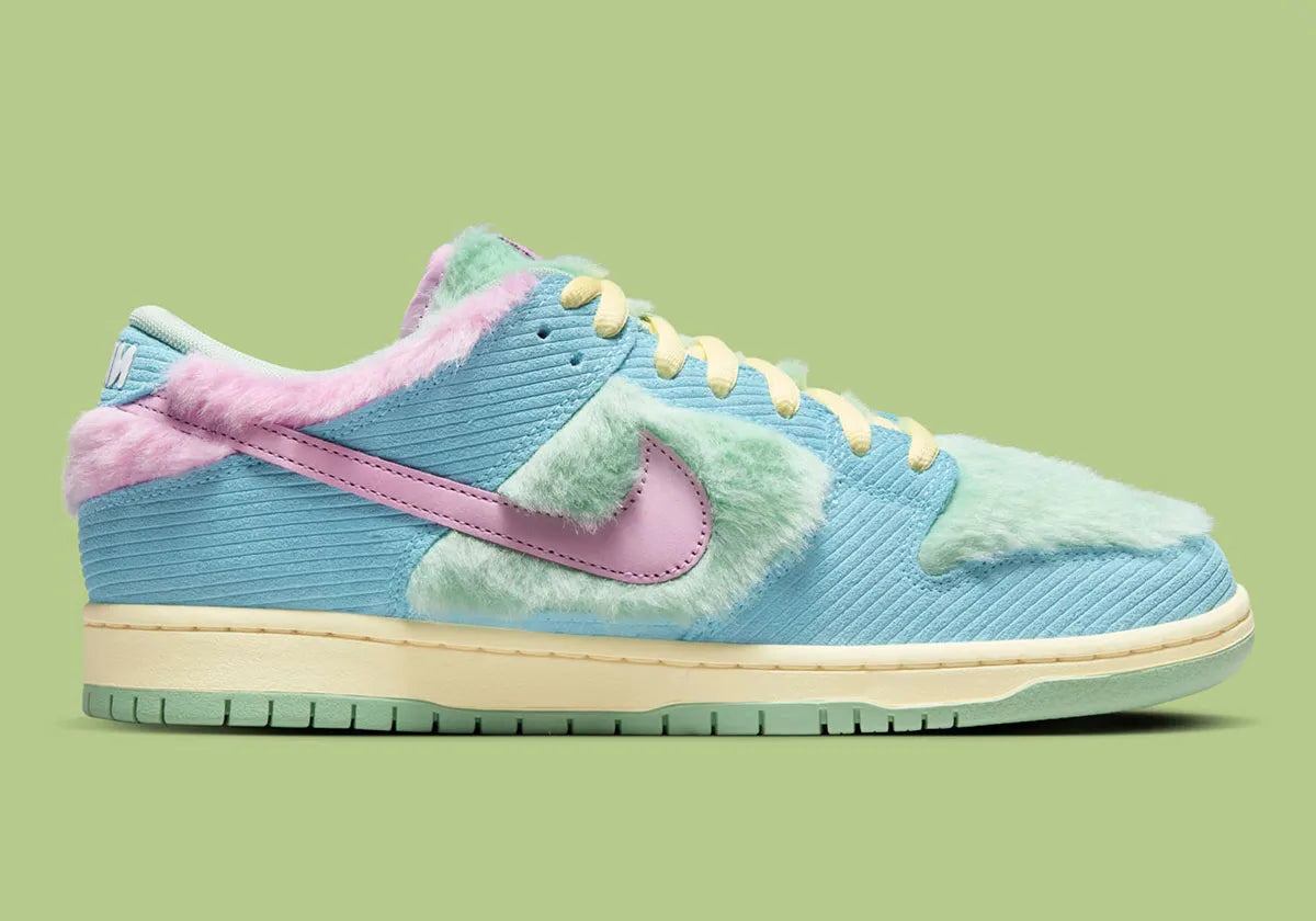 Nike SB Dunk Low Verdy Visty fourure poils doux vert rose bleu jaune 
