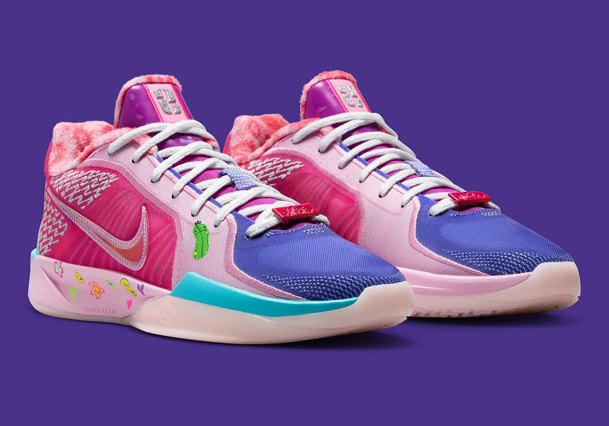 Nike Sabrina 2 Doernbecher Sophia smiley rose bleu violet ionescu blanc