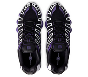 Nike Shox TL Persian Violet avec tige en mesh respirant, renforts synthétiques, détails Persian Violet et semelle Nike Shox intégrale offrant amorti et stabilité vue du dessus. 