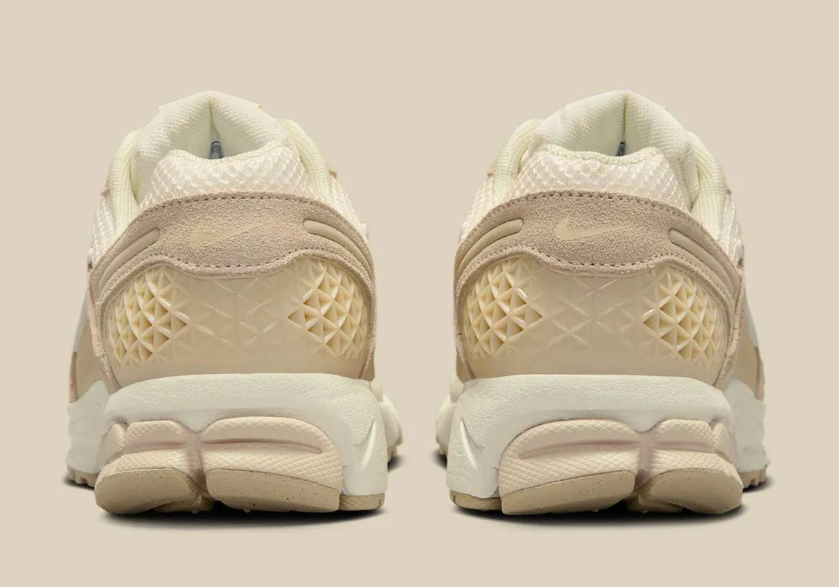 Nike Zoom Vomero 5 Beach Light Khaki blanc crème marron