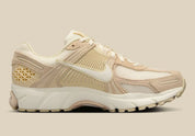 Nike Zoom Vomero 5 Beach Light Khaki blanc crème marron