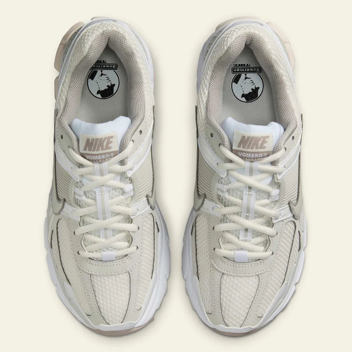 Chaussure de running Nike Zoom Vomero 5 Cleans Up In , semelle légère et confortable , vue de haut