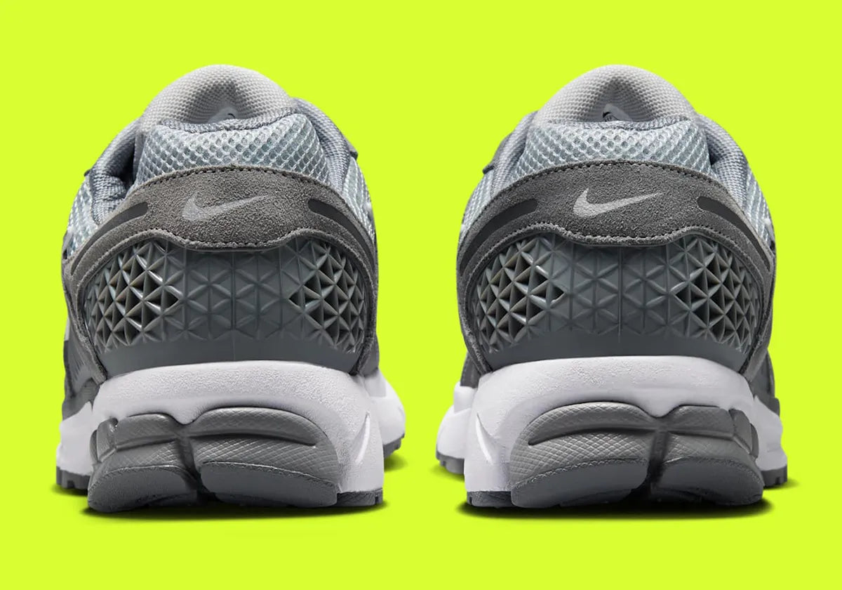Nike Zoom Vomero 5 Cool Grey Wolf Grey gris blanc loup 